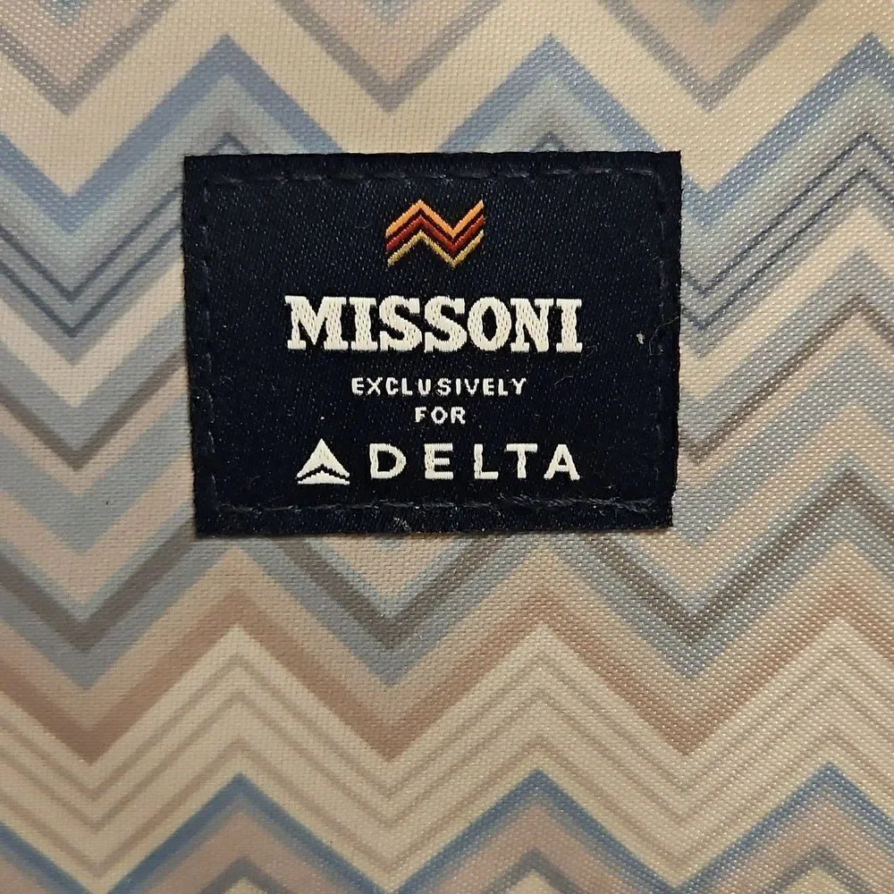 Missoni × Delta Navy Chevron cosmetic travel case